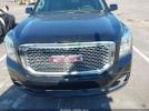 GMC Yukon Denali Image 8