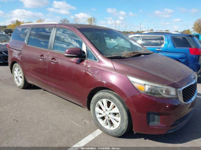  Salvage Kia Sedona