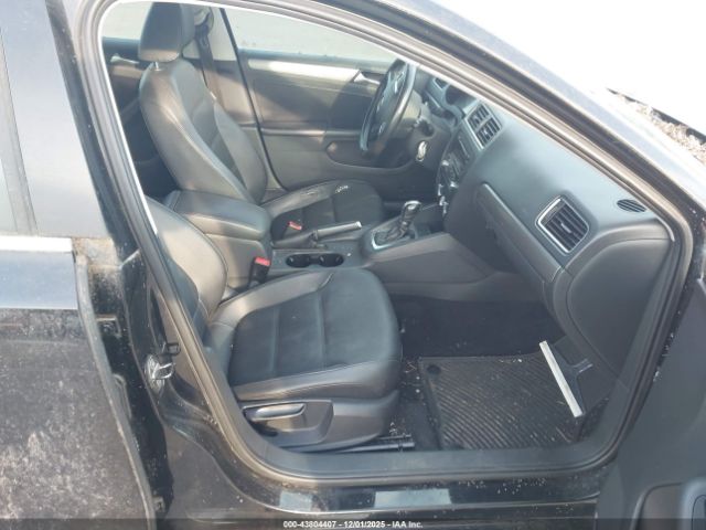 Volkswagen Jetta 2.0l Tdi Image 4