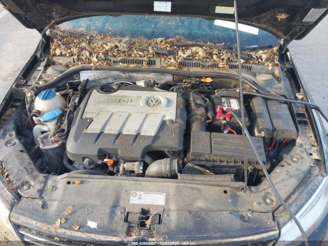 Volkswagen Jetta 2.0l Tdi Image 10