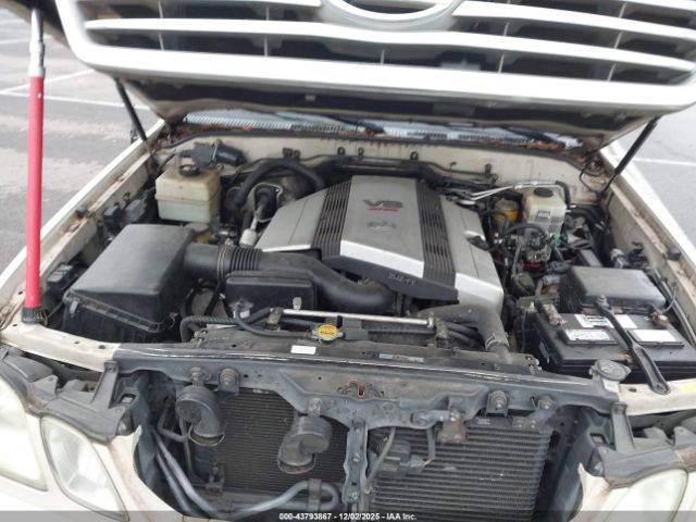 Lexus LX 470 Image 7