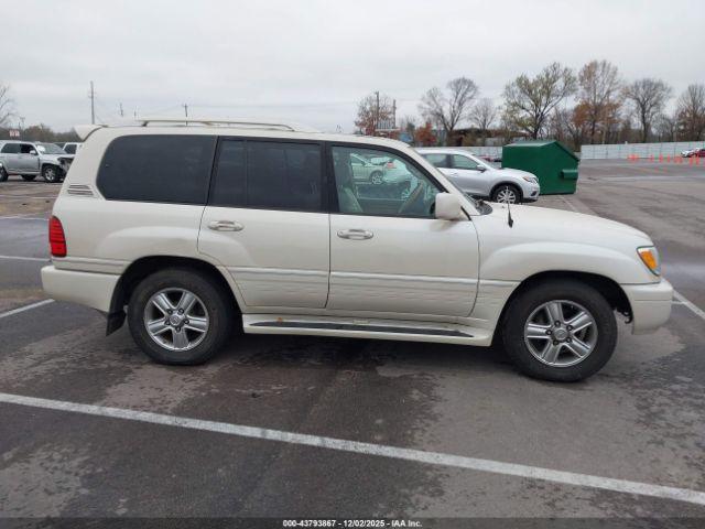 Lexus LX 470 Image 14