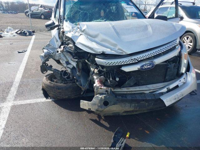 Ford Explorer Xlt Image 7