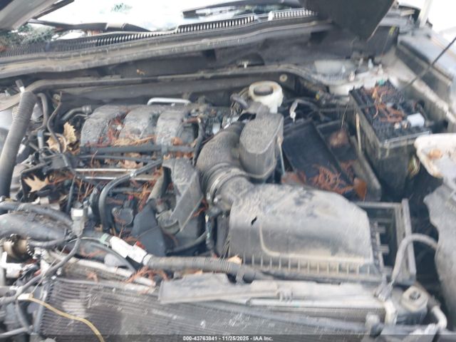 Ford Explorer Xlt Image 13