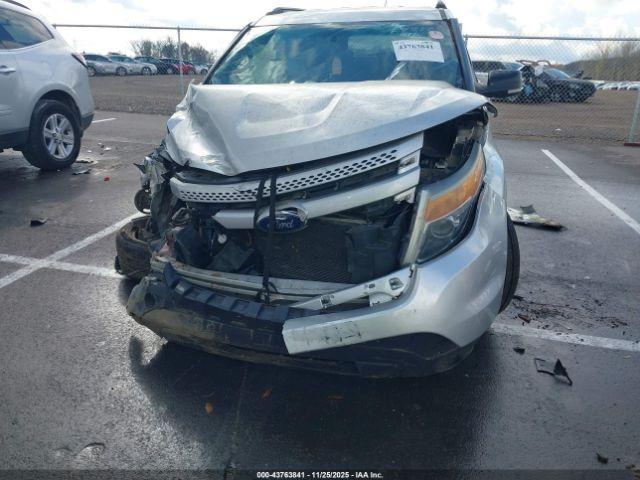 Ford Explorer Xlt Image 14