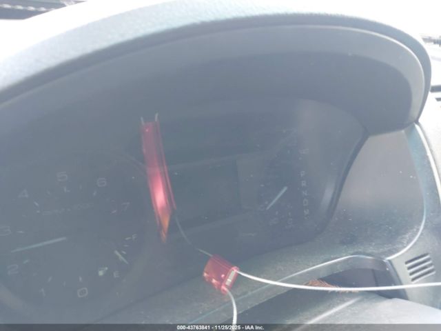 Ford Explorer Xlt Image 10