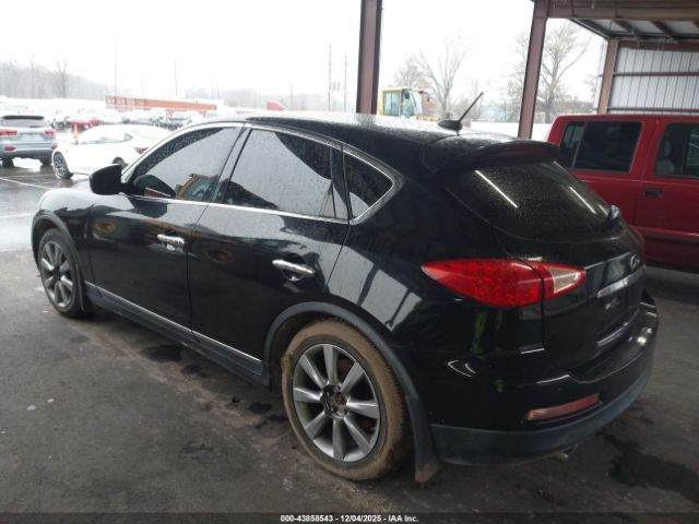 INFINITI Ex Journey Image 10