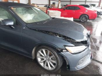  Salvage Volvo S60