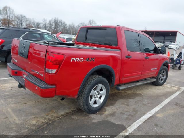 Nissan Titan Pro-4x Image 2