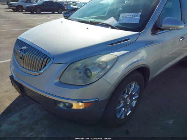 Buick Enclave Leather Image 2