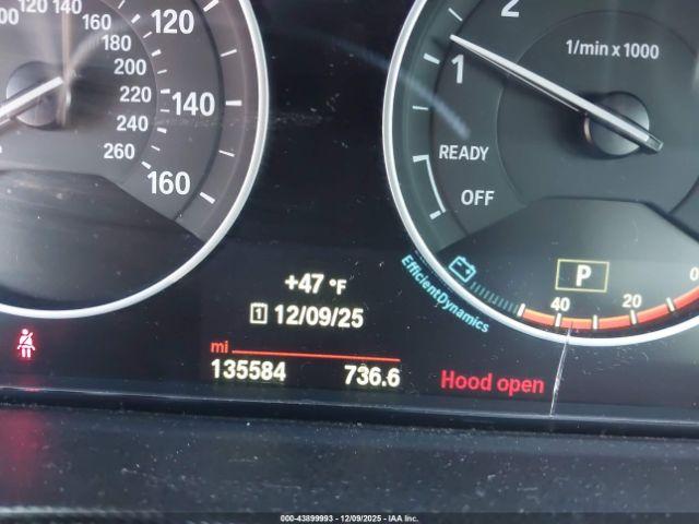 BMW 3 Series Xdrive Image 4