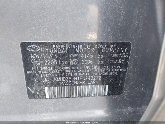 Hyundai ELANTRA Image 9