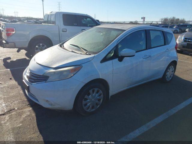 Nissan Versa Image 5