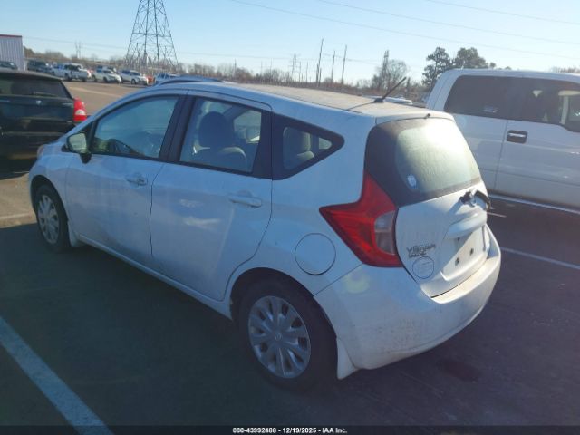 Nissan Versa Image 7