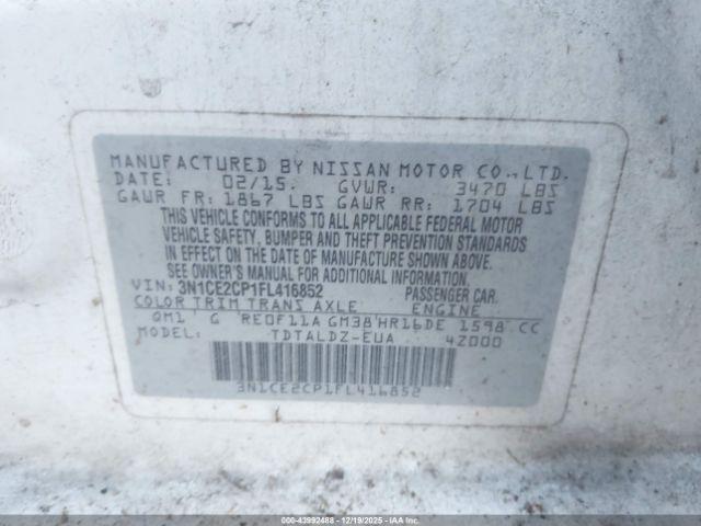 Nissan Versa Image 11