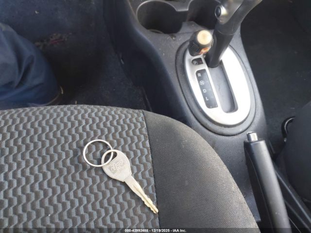 Nissan Versa Image 3