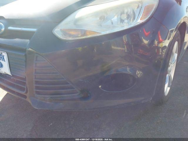 Ford Focus Se Image 11