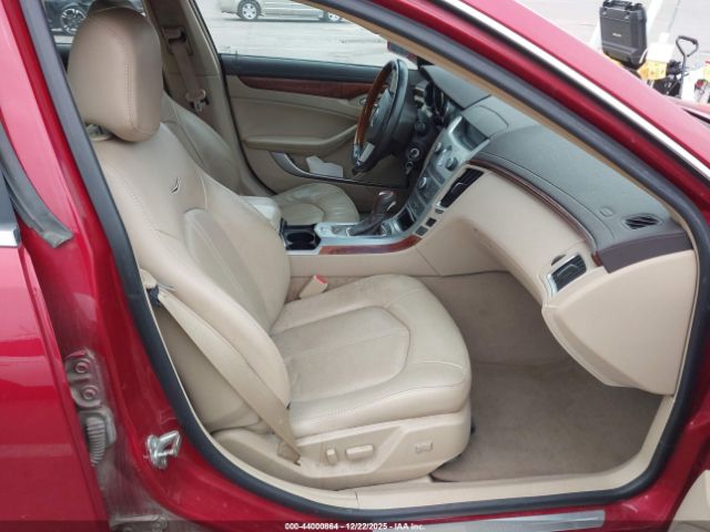 Cadillac CTS Luxury Image 6