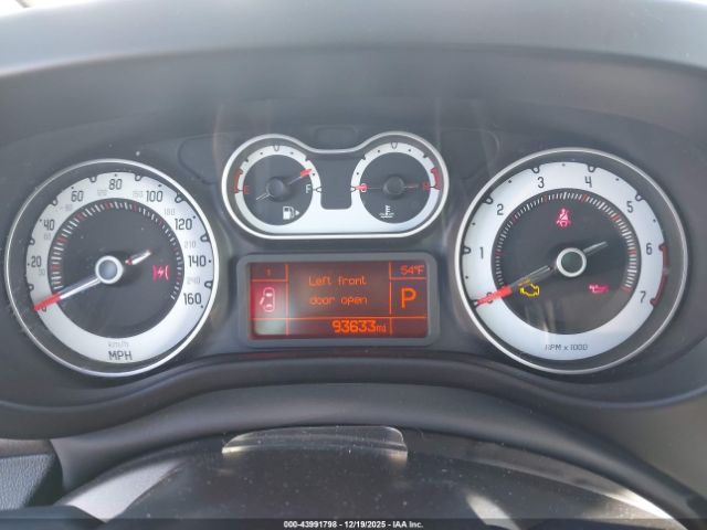 FIAT 500L Trekking Image 8