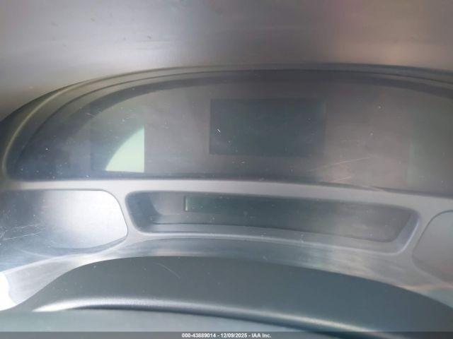 Cadillac DeVille Standard Image 3