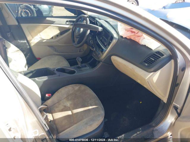 Kia Optima Lx Image 7