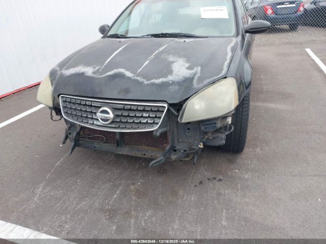 Nissan Altima 2.5 S Image 9