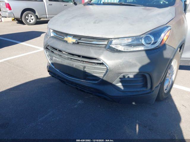 Chevrolet Trax Lt Image 12