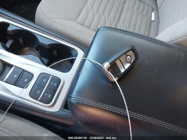 Ford Explorer Xlt Image 3