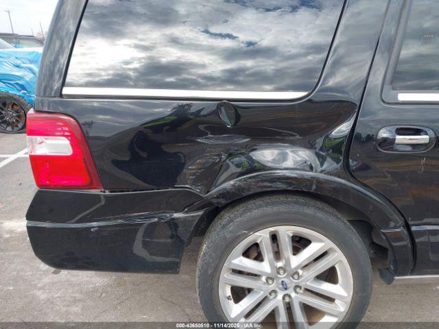 Ford Expedition Platinum Image 16