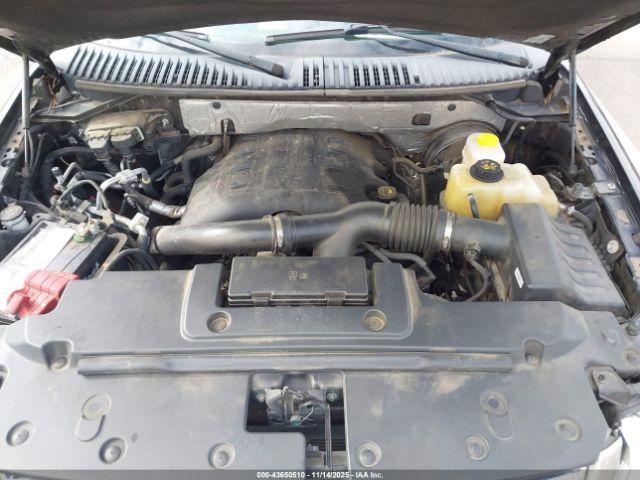 Ford Expedition Platinum Image 7