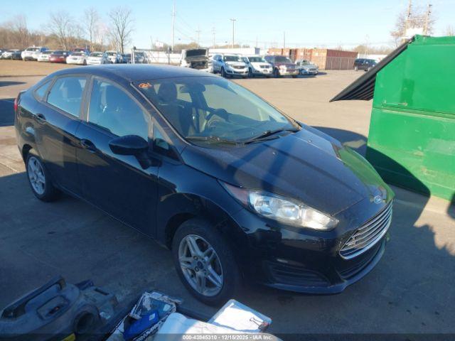  Salvage Ford Fiesta