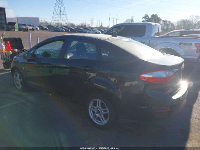 Ford Fiesta Se Image 3