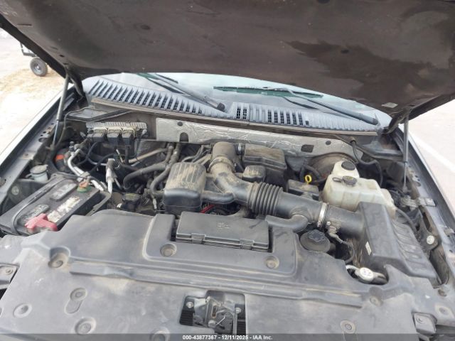 Ford Expedition Xlt Image 5