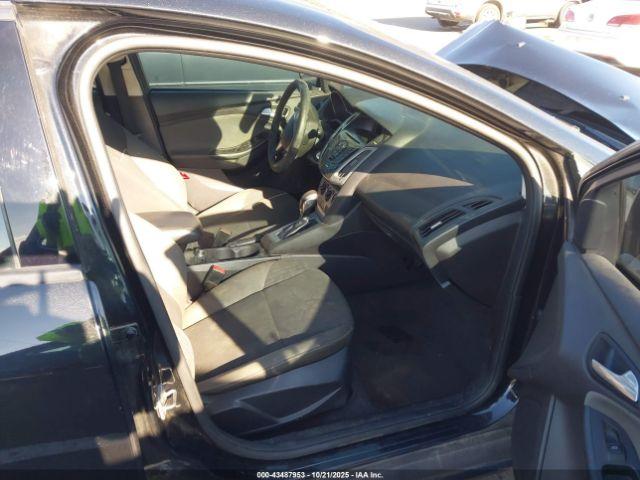 Ford Focus Se Image 6