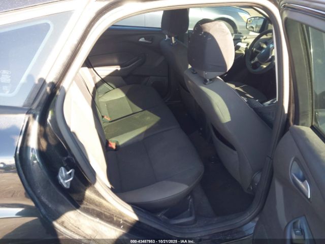 Ford Focus Se Image 4