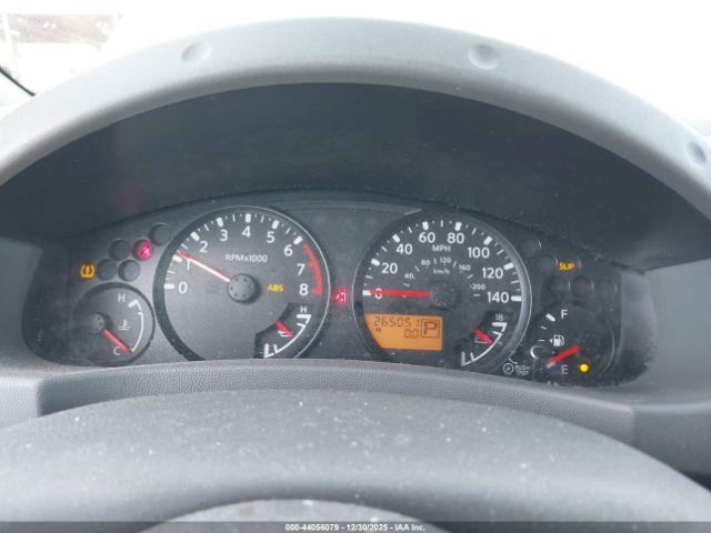 Nissan Frontier Se Image 11