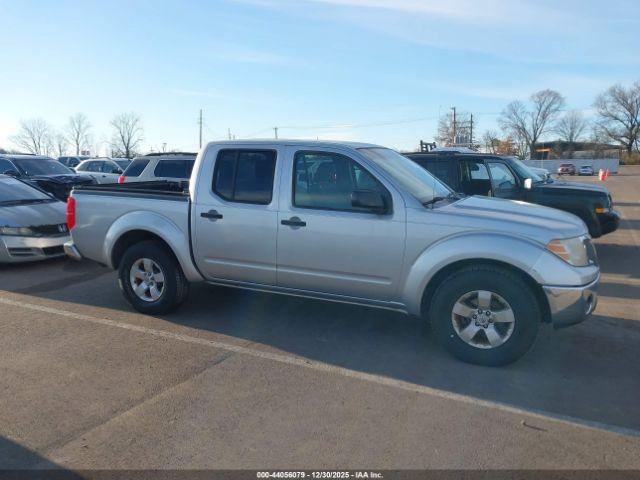 Nissan Frontier Se Image 10
