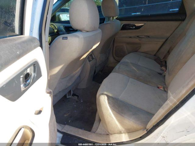 Nissan Altima 2.5 Sv Image 11