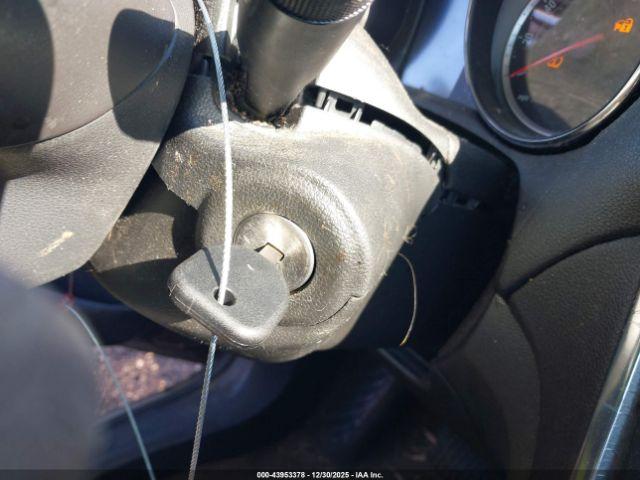 Buick Encore Convenience Image 10