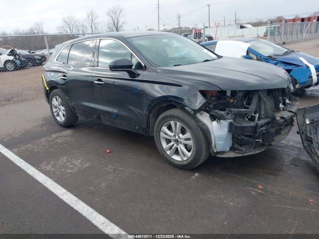 Lincoln MKX Premiere Image 1
