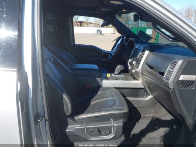 Ford F-150 Platinum Image 7