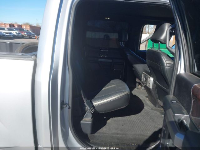 Ford F-150 Platinum Image 5