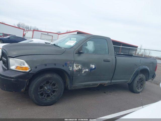 Ram 1500 St Image 15