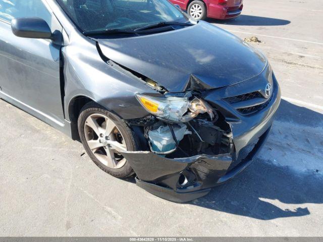 Toyota Corolla S Image 5