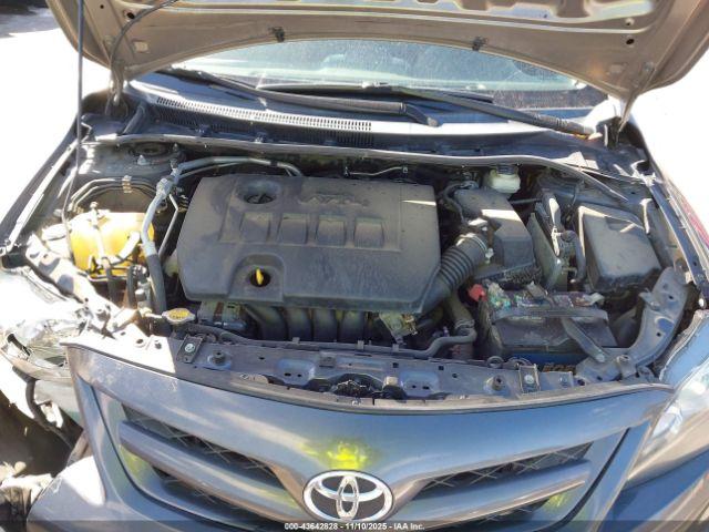 Toyota Corolla S Image 12