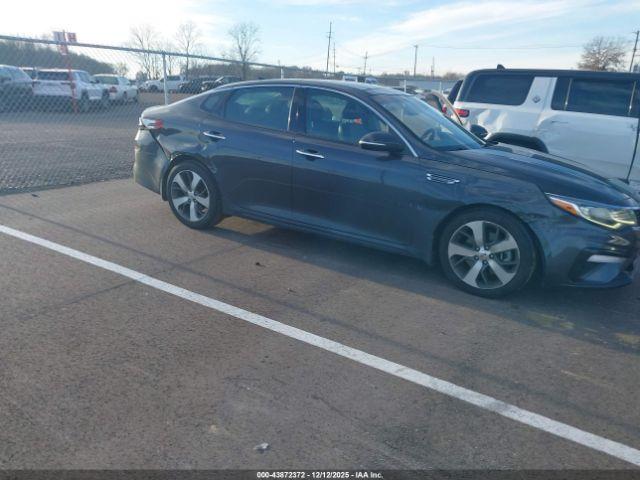 Kia Optima S Image 14