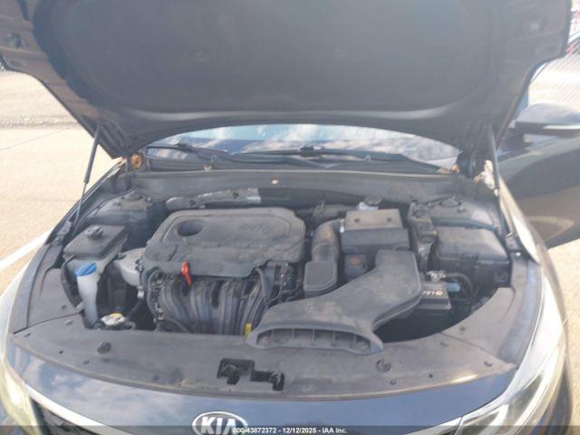Kia Optima S Image 3