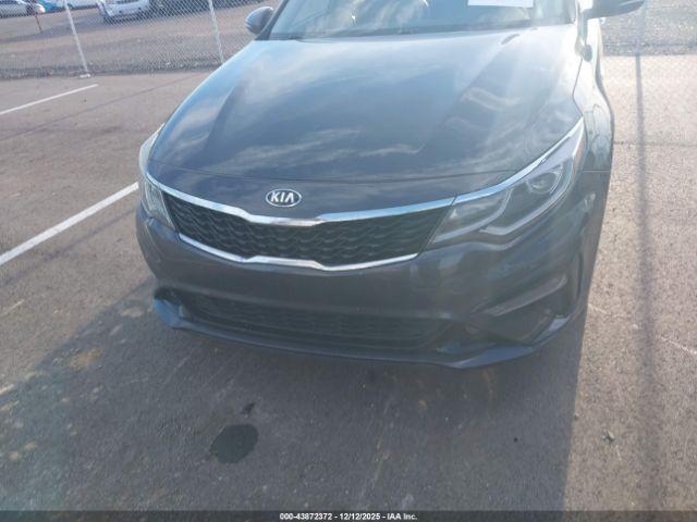 Kia Optima S Image 10