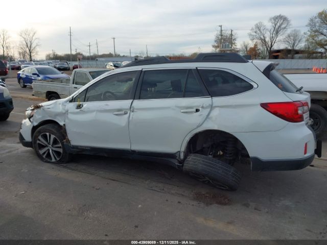Subaru Outback 2.5i Premium Image 17