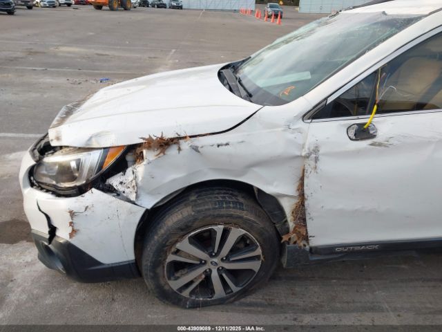 Subaru Outback 2.5i Premium Image 5